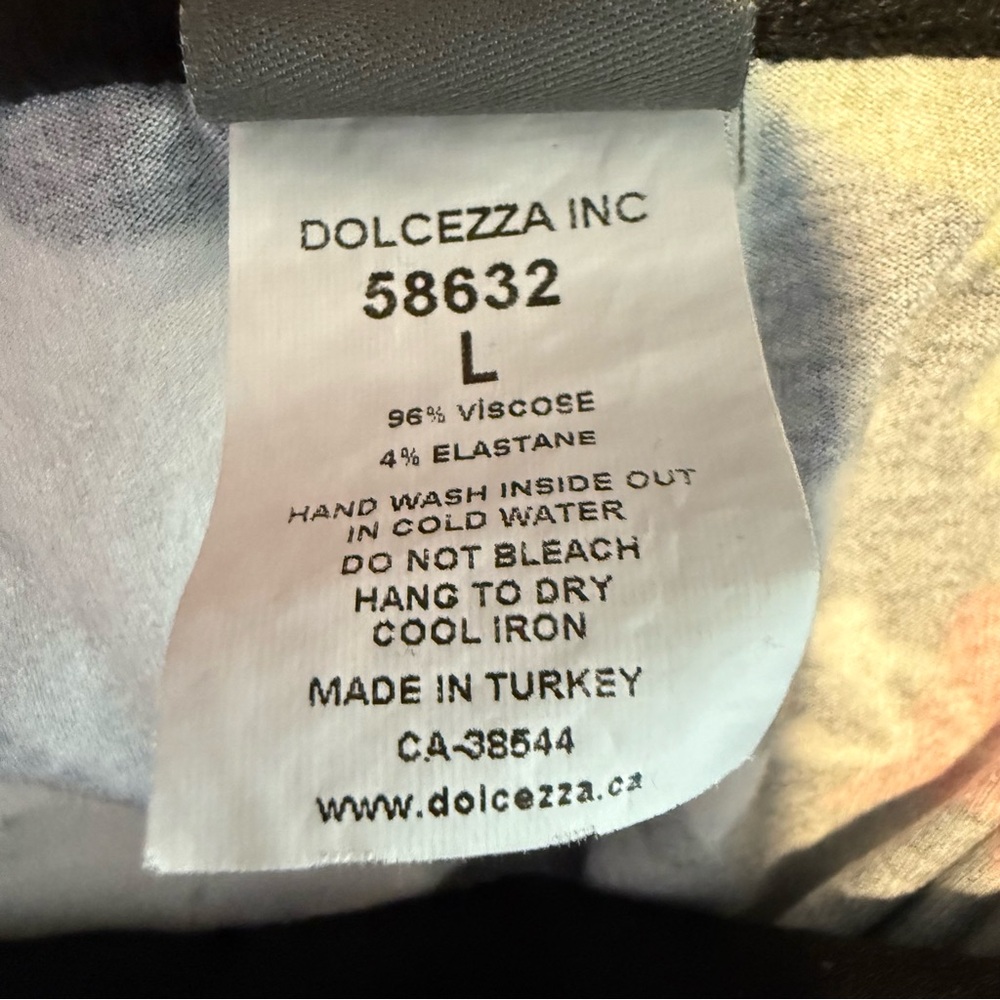 DOLCEZZA SIMPLY ART Long Sleeve Cowl Neck Top Art To Wear Studs Abstract Large - Picture 9 of 9